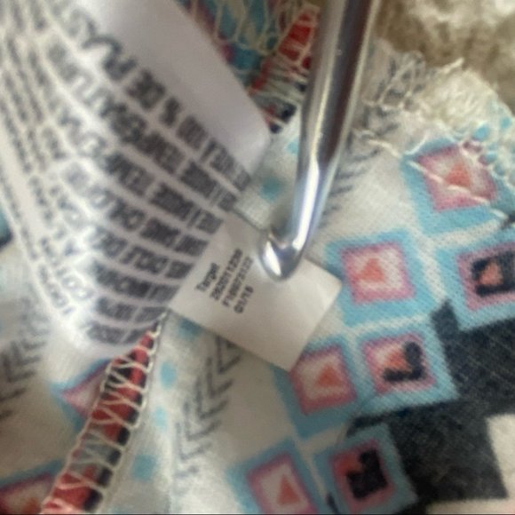 Xhilaration Aztec Crochet Race Back Tank Top - Picture 9 of 9